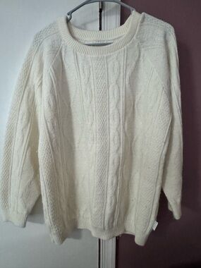 Vintage Pierre Cardin Off-White Cable Knit Scoop Neck Sweater